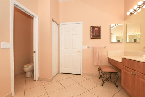 Casa en venta en Port St. Lucie, Florida, 2 dormitorios, 177.63 m2 № 2398031 - foto 17