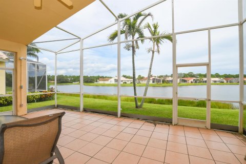 Casa en venta en Port St. Lucie, Florida, 2 dormitorios, 177.63 m2 № 2398031 - foto 24