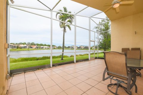Casa en venta en Port St. Lucie, Florida, 2 dormitorios, 177.63 m2 № 2398031 - foto 26