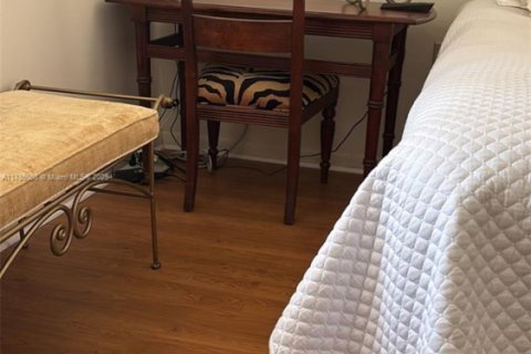 Condo in Miami, Florida, 1 bedroom № 1934324 - photo 23