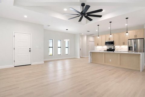 Villa ou maison à vendre à Englewood, Floride: 3 chambres, 151.43 m2 № 2210950 - photo 4