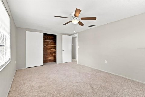 Villa ou maison à vendre à Port Richey, Floride: 2 chambres, 117.43 m2 № 2258894 - photo 11
