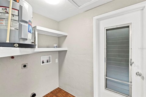 Villa ou maison à vendre à Port Richey, Floride: 2 chambres, 117.43 m2 № 2258894 - photo 14