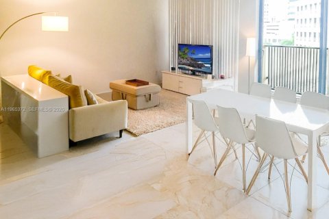 Condo in Coral Gables, Florida, 3 bedrooms  № 2027131 - photo 3