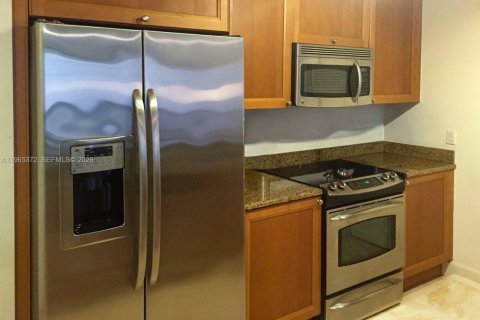 Condo in Coral Gables, Florida, 3 bedrooms  № 2027131 - photo 4