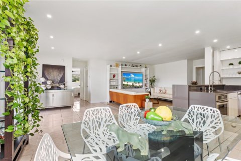 Copropriété à vendre à Hollywood, Floride: 2 chambres, 83.61 m2 № 2041966 - photo 14