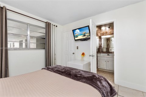 Copropriété à vendre à Hollywood, Floride: 2 chambres, 83.61 m2 № 2041966 - photo 26