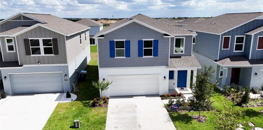 Villa ou maison à Lake Wales, Floride 4 chambres, 174.1 m2 № 1805666