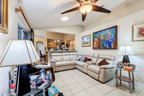 Villa ou maison à vendre à Minneola, Floride: 4 chambres, 155.33 m2 № 2436779 - photo 14