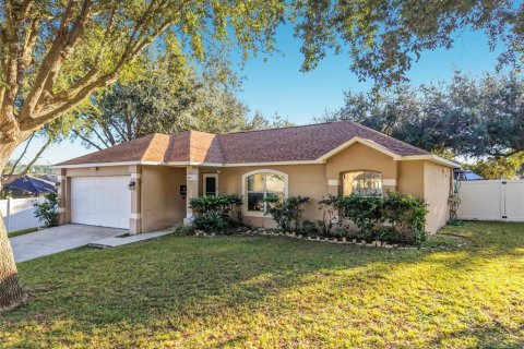 Villa ou maison à vendre à Minneola, Floride: 4 chambres, 155.33 m2 № 2436779 - photo 3