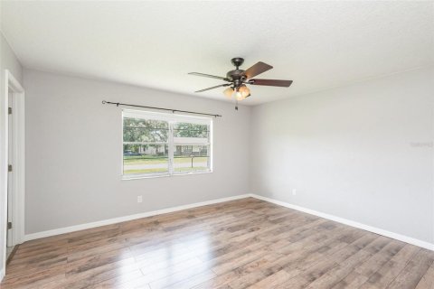 Casa en venta en DeBary, Florida, 2 dormitorios, 115.48 m2 № 1865958 - foto 13