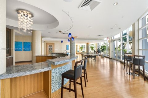 Condominio en venta en Miami, Florida, 2 dormitorios, 120.12 m2 № 1981770 - foto 23
