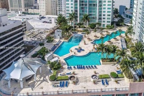 Condominio en venta en Miami, Florida, 2 dormitorios, 120.12 m2 № 1981770 - foto 30