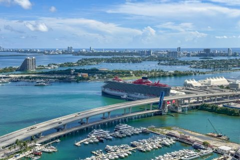 Condominio en venta en Miami, Florida, 2 dormitorios, 120.12 m2 № 1981770 - foto 1