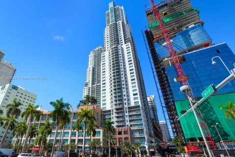 Condominio en venta en Miami, Florida, 2 dormitorios, 120.12 m2 № 1981770 - foto 25