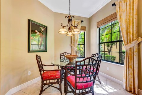 Купить виллу или дом в Лейквуд Ранч, Флорида 6 комнат, 178.28м2, № 1816204 - фото 9