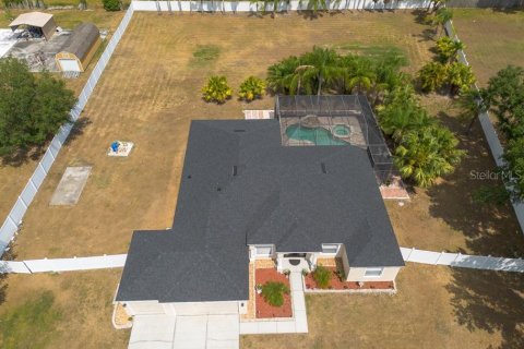 House in Plant City, Florida 4 bedrooms, 229.19 sq.m. № 1677981 - photo 4
