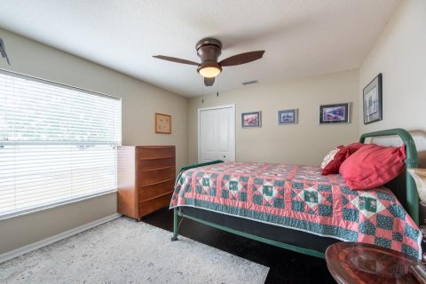 House in Plant City, Florida 4 bedrooms, 229.19 sq.m. № 1677981 - photo 27