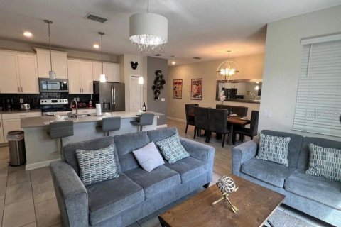 Touwnhouse à louer à Davenport, Floride: 4 chambres, 177.81 m2 № 2148058 - photo 5