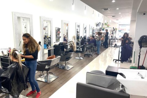 Immobilier commercial à vendre à Hollywood, Floride № 2054621 - photo 7