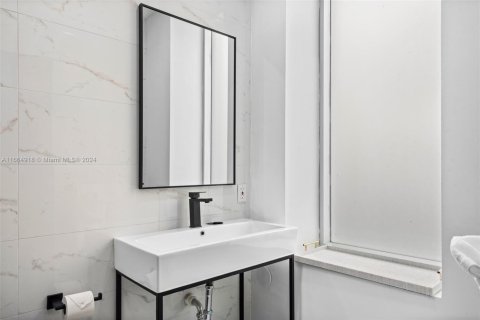 Снять в аренду кондоминиум в Майами-Бич, Флорида 4 спальни, 269.42м2, № 1754059 - фото 24