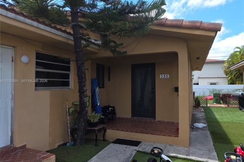 Immobilier commercial à vendre à Hialeah, Floride: 220.55 m2 № 2084513 - photo 5