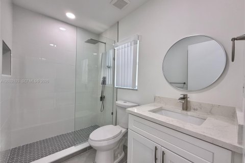 Touwnhouse à vendre à Doral, Floride: 3 chambres, 128.21 m2 № 2086101 - photo 21