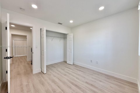Touwnhouse à vendre à Doral, Floride: 3 chambres, 128.21 m2 № 2086101 - photo 26