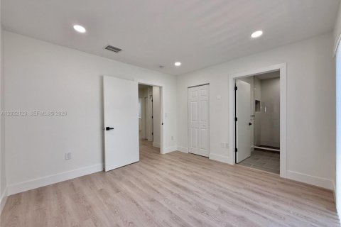 Touwnhouse à vendre à Doral, Floride: 3 chambres, 128.21 m2 № 2086101 - photo 19