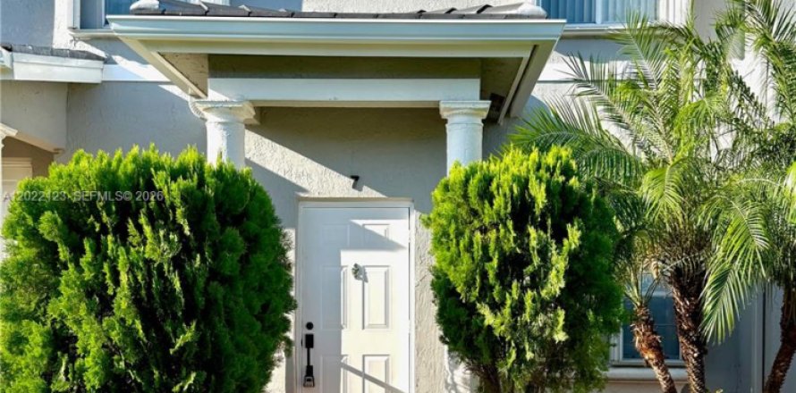 Touwnhouse à Doral, Floride 3 chambres, 128.21 m2 № 2086101