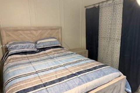 Купить кондоминиум в Халландейл-Бич, Флорида 1 спальня, 58.06м2, № 2006417 - фото 5