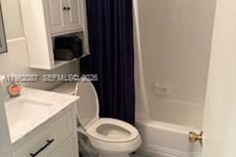 Купить кондоминиум в Халландейл-Бич, Флорида 1 спальня, 58.06м2, № 2006417 - фото 14