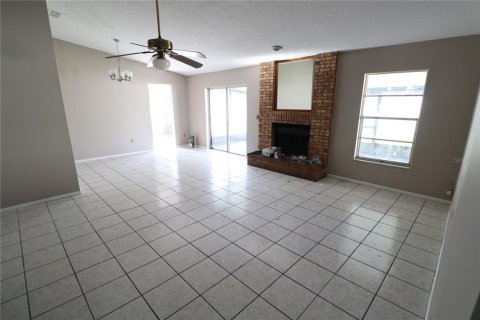 Villa ou maison à louer à Tampa, Floride: 4 chambres, 142.98 m2 № 2388271 - photo 15