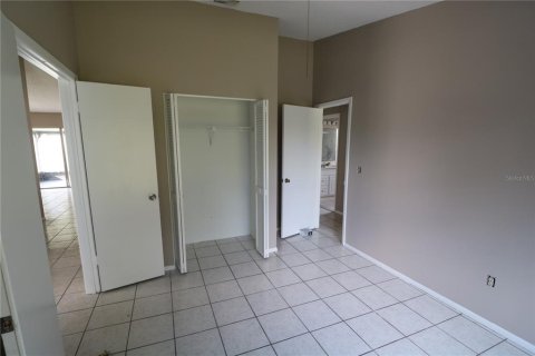 Villa ou maison à louer à Tampa, Floride: 4 chambres, 142.98 m2 № 2388271 - photo 8