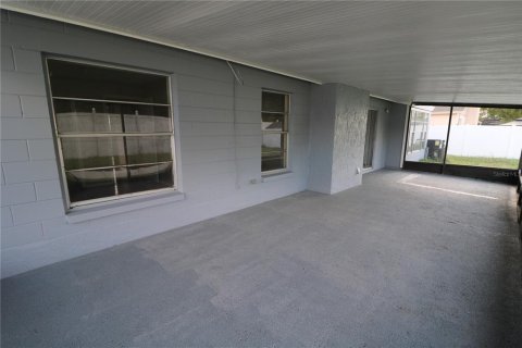 Villa ou maison à louer à Tampa, Floride: 4 chambres, 142.98 m2 № 2388271 - photo 27
