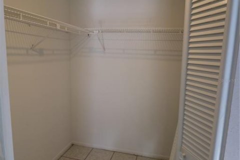Villa ou maison à louer à Tampa, Floride: 4 chambres, 142.98 m2 № 2388271 - photo 6