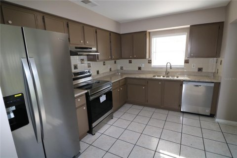 Villa ou maison à louer à Tampa, Floride: 4 chambres, 142.98 m2 № 2388271 - photo 19