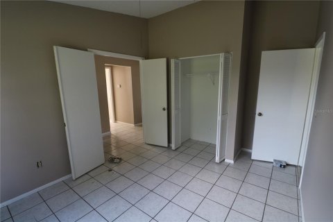 Villa ou maison à louer à Tampa, Floride: 4 chambres, 142.98 m2 № 2388271 - photo 9