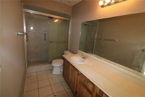 Villa ou maison à louer à Tampa, Floride: 4 chambres, 142.98 m2 № 2388271 - photo 5