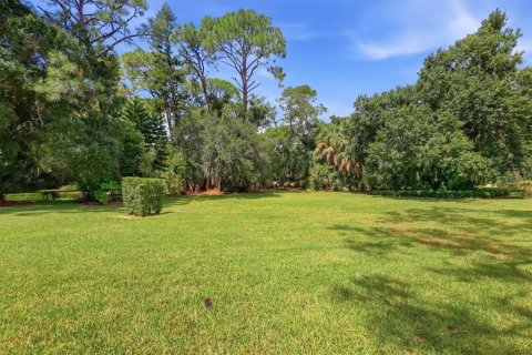 Condo in Sarasota, Florida, 2 bedrooms № 2393742 - photo 11