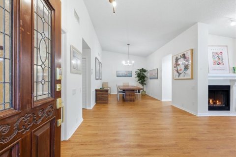 Condo in Sarasota, Florida, 2 bedrooms № 2393742 - photo 6