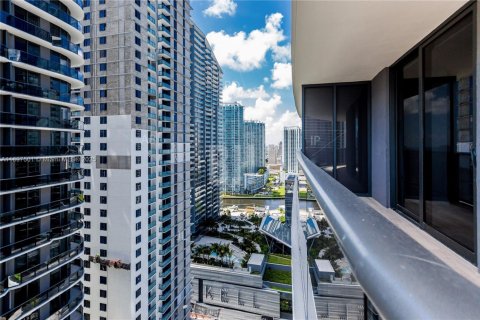 Condominio en venta en Miami, Florida, 2 dormitorios, 97.83 m2 № 1949089 - foto 22