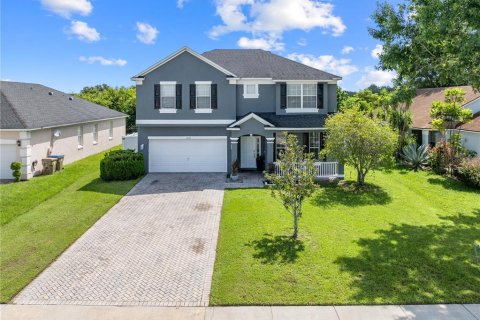 House in Kissimmee, Florida 5 bedrooms, 259.38 sq.m. № 1914623 - photo 1