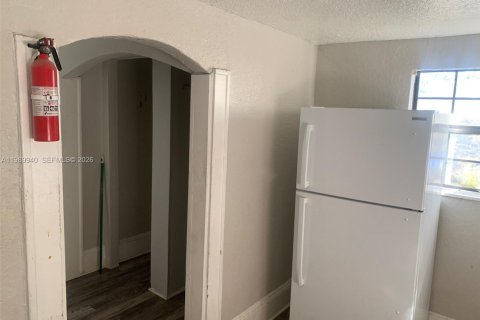 Immobilier commercial à vendre à Jacksonville, Floride: 293.57 m2 № 2189335 - photo 19