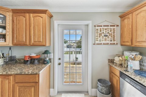 Casa en alquiler en Redington Beach, Florida, 4 dormitorios, 269.6 m2 № 1754875 - foto 22