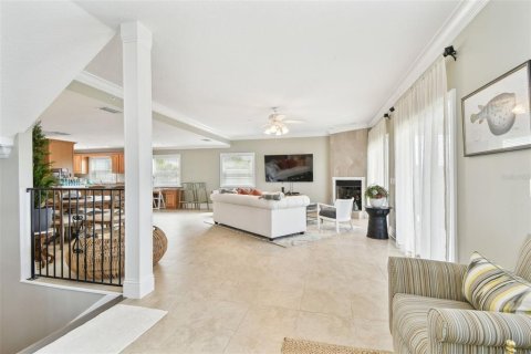Casa en alquiler en Redington Beach, Florida, 4 dormitorios, 269.6 m2 № 1754875 - foto 4
