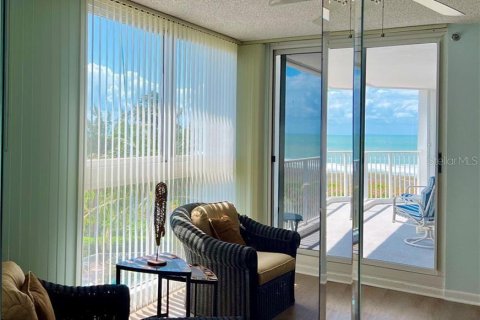Condominio en venta en Hutchinson Island South, Florida, 2 dormitorios, 121.7 m2 № 1800447 - foto 10