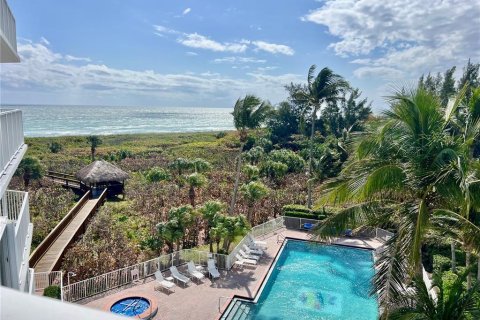 Condominio en venta en Hutchinson Island South, Florida, 2 dormitorios, 121.7 m2 № 1800447 - foto 3
