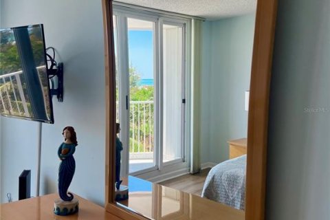 Condominio en venta en Hutchinson Island South, Florida, 2 dormitorios, 121.7 m2 № 1800447 - foto 22