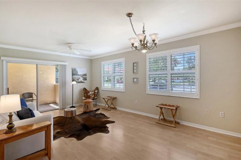 Condominio en venta en Sarasota, Florida, 1 dormitorio, 76.37 m2 № 1884868 - foto 4